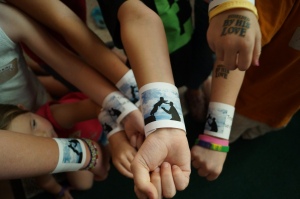 Trusting in the Lord wristbands.